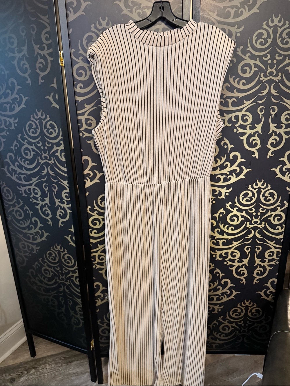 Sleeveless Cream Jumpsuit with Black Pinstripes and Crew Neck